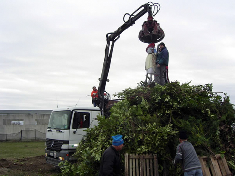 %_tempFileNamepict0111%